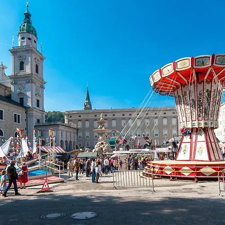 Citycenter Am Ursulinenplatz - Selfcheckin